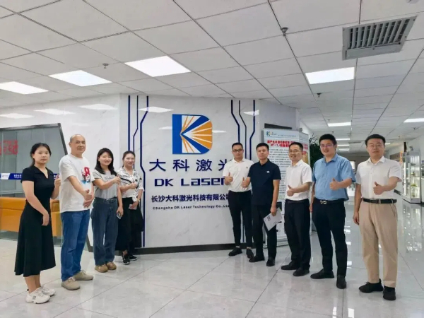 大科激光.jpg 大科激光.jpg